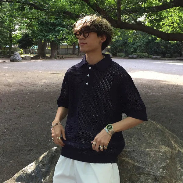 シンプル透かし編みカラーニット