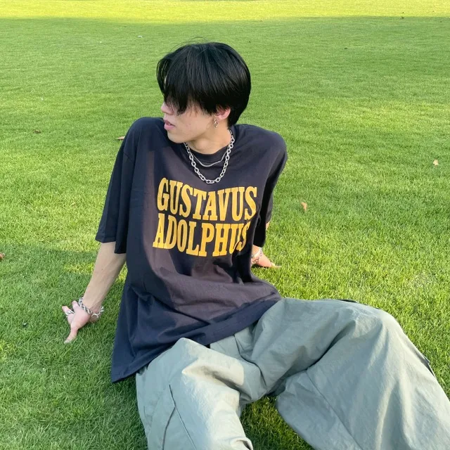 レタリングTシャツ