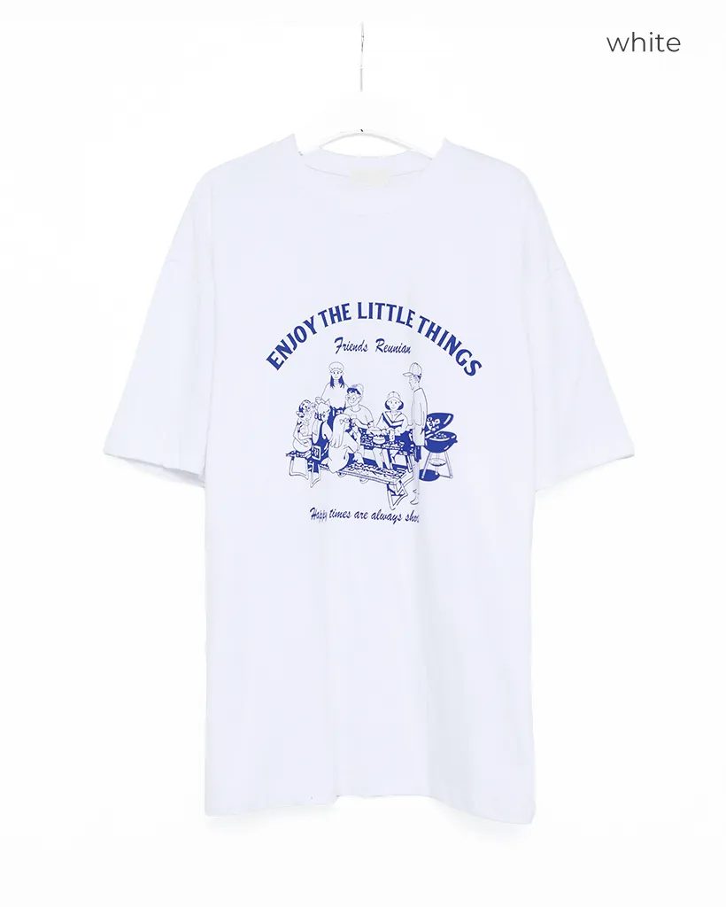 （ユニセックス）オーバーフィットプリント半袖Tシャツ