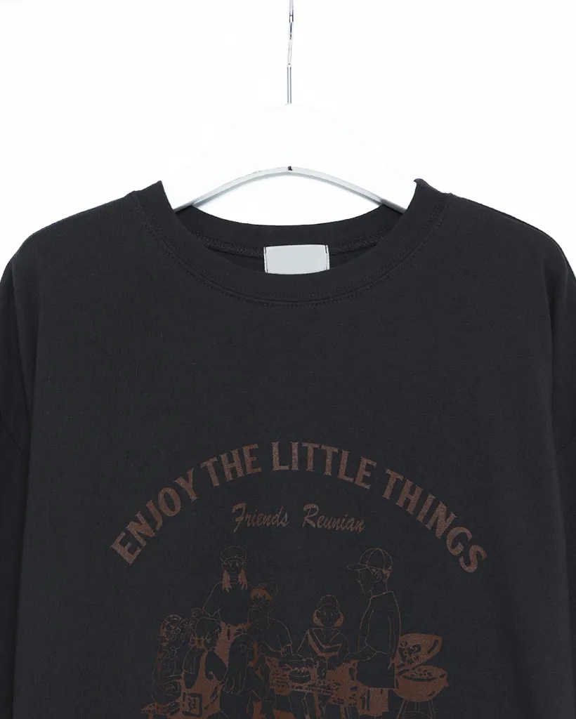 （ユニセックス）オーバーフィットプリント半袖Tシャツ