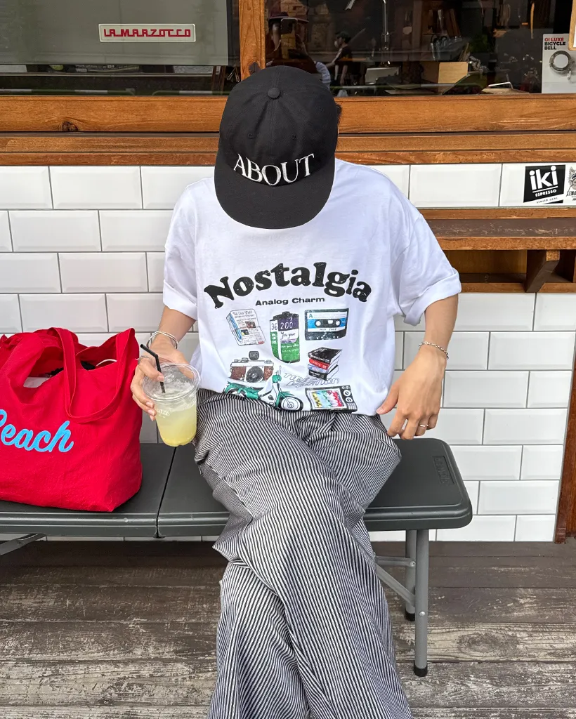 グラフィックハーフＴシャツ
