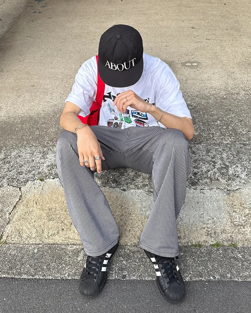 グラフィックハーフＴシャツ