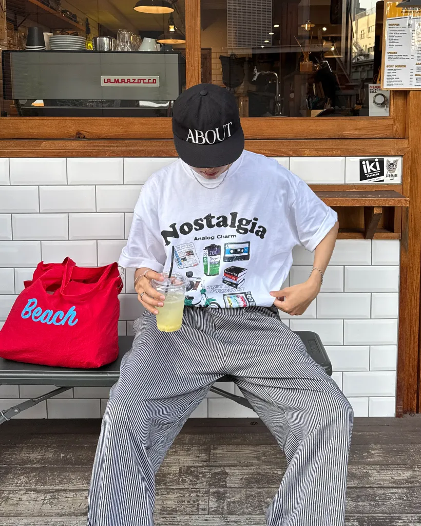 グラフィックハーフＴシャツ