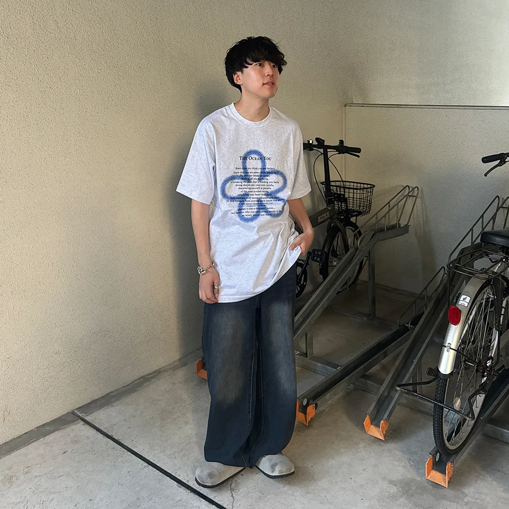 (ユニセックス) クローバ半袖Tシャツ