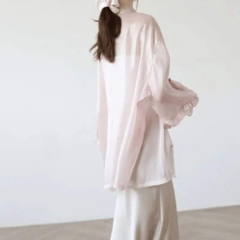 トップス 薄いシャツ 日差し防止 2色展開 薄手 ランタンスリーブ 日焼け止め服 長袖 ピンク ホワイト