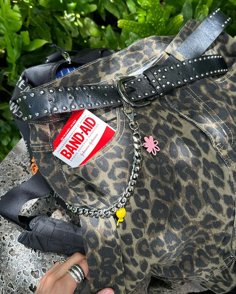 （ユニセックス）レオパードワイドパンツ