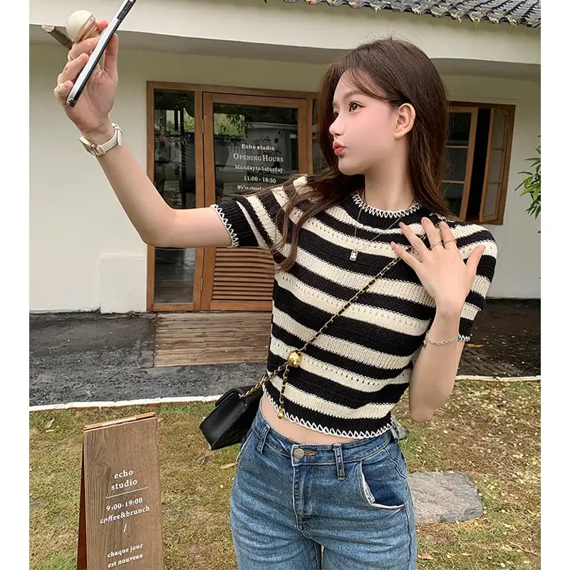 トップス  Tシャツ セクシー ボーダー ニット 半袖 シュート丈 ブラック