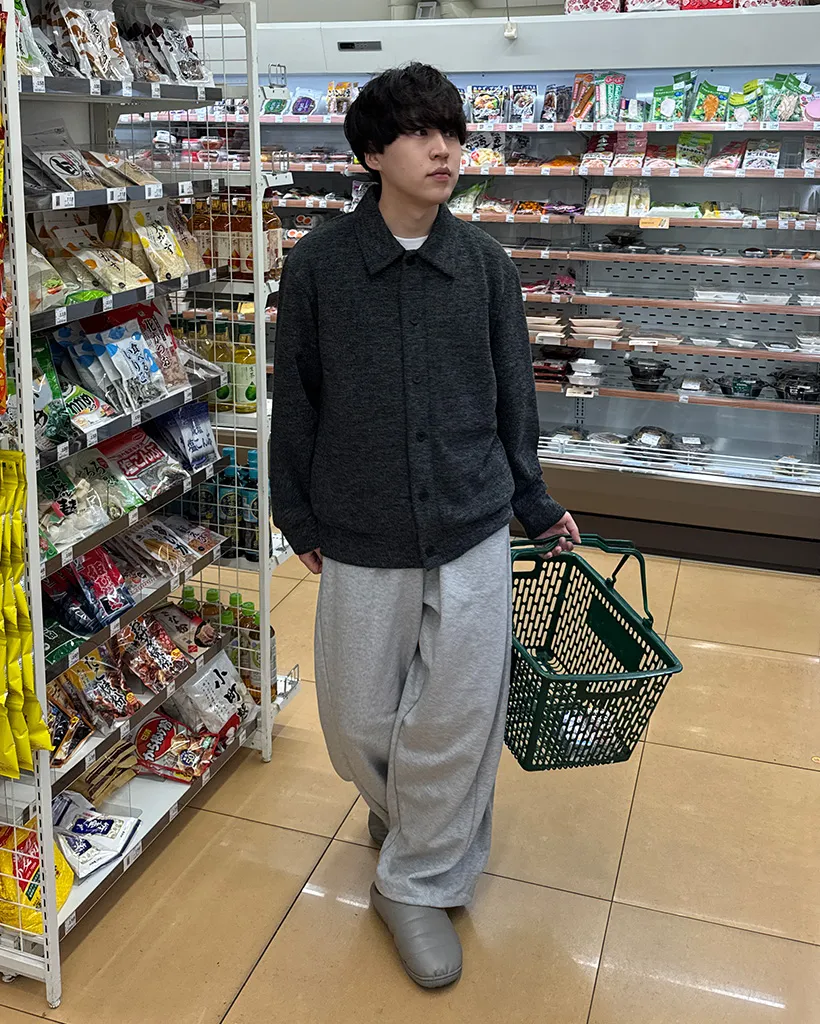 サイドピンタックバルーンフィットスウェットパンツ