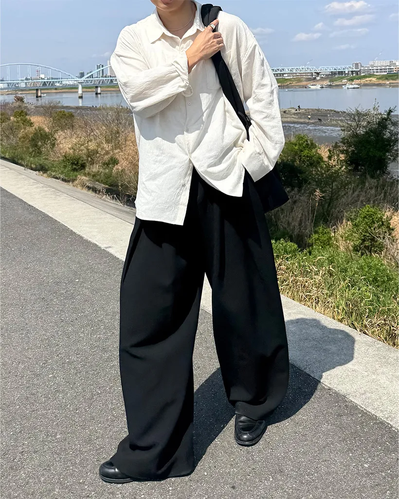 インバーテッドタックワイドスラックス