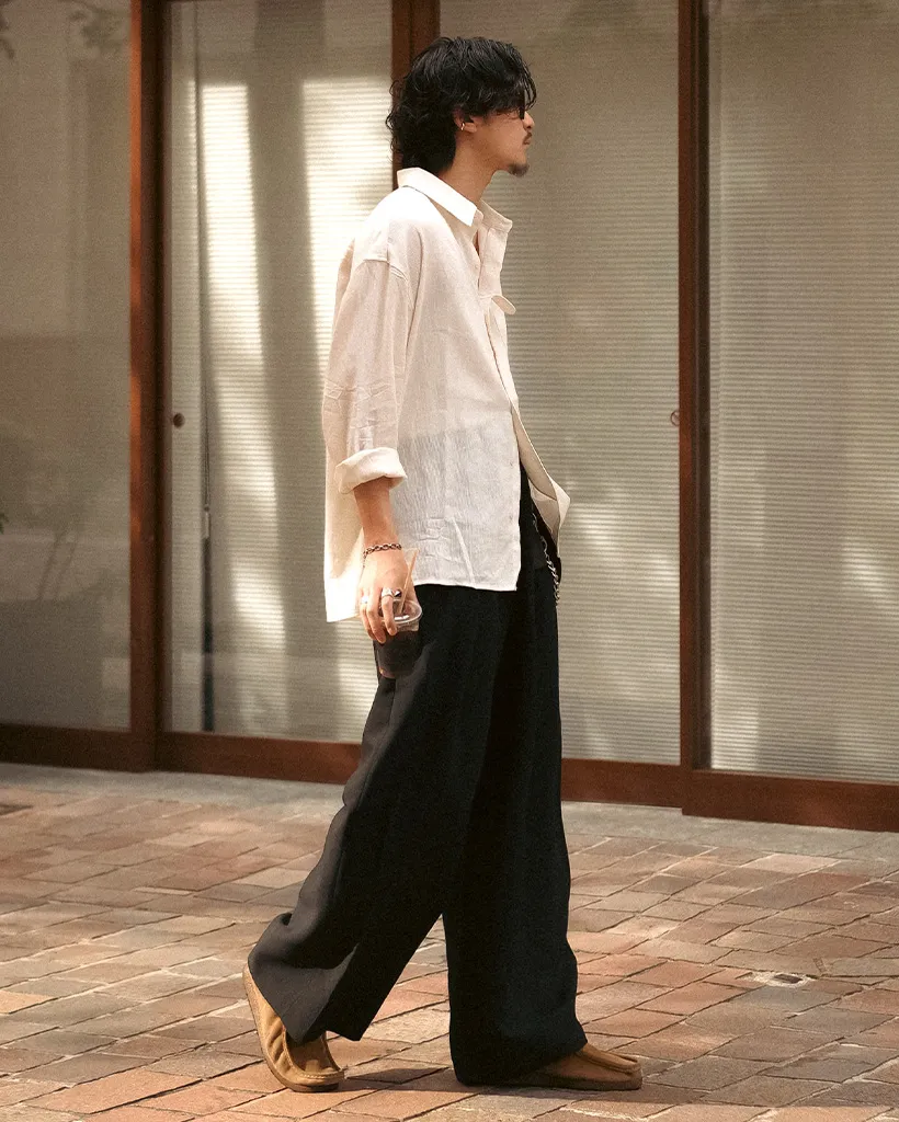 インバーテッドタックワイドスラックス