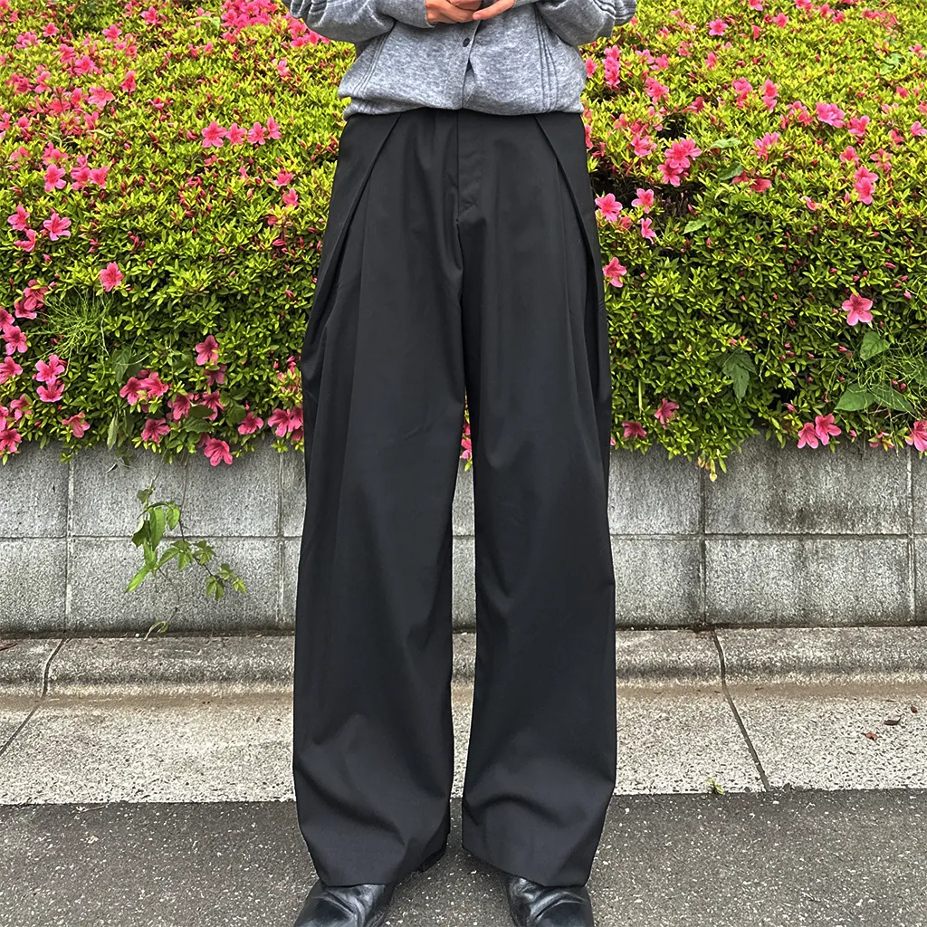 タックデザインワイドスラックス