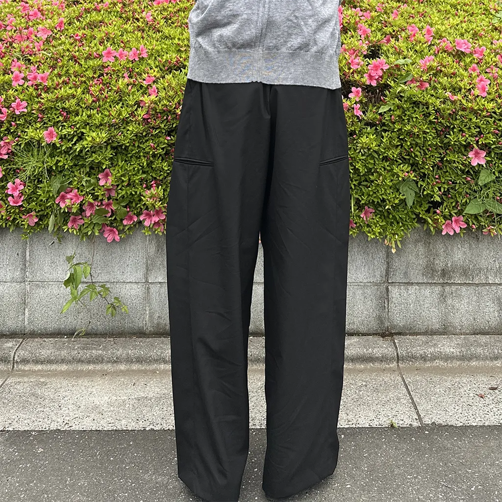 タックデザインワイドスラックス