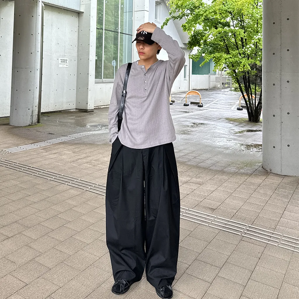 タックデザインワイドスラックス