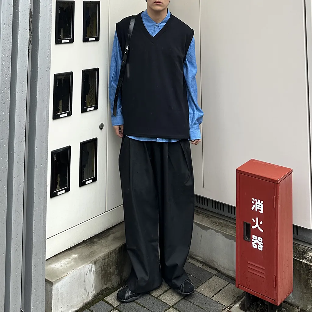 タックデザインワイドスラックス