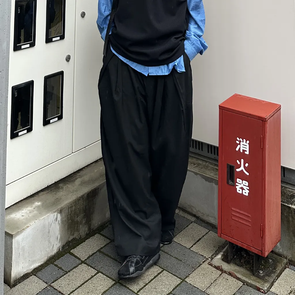 タックデザインワイドスラックス