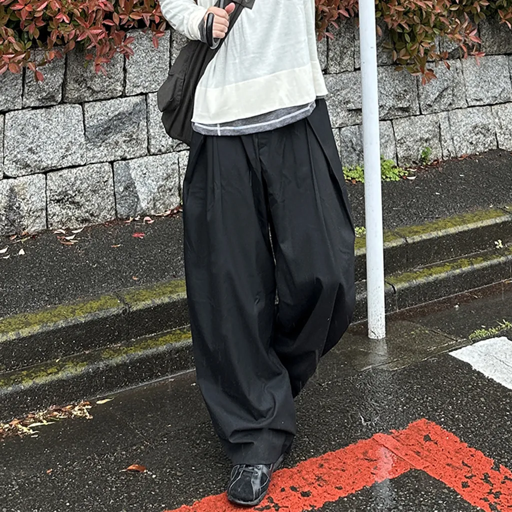 タックデザインワイドスラックス