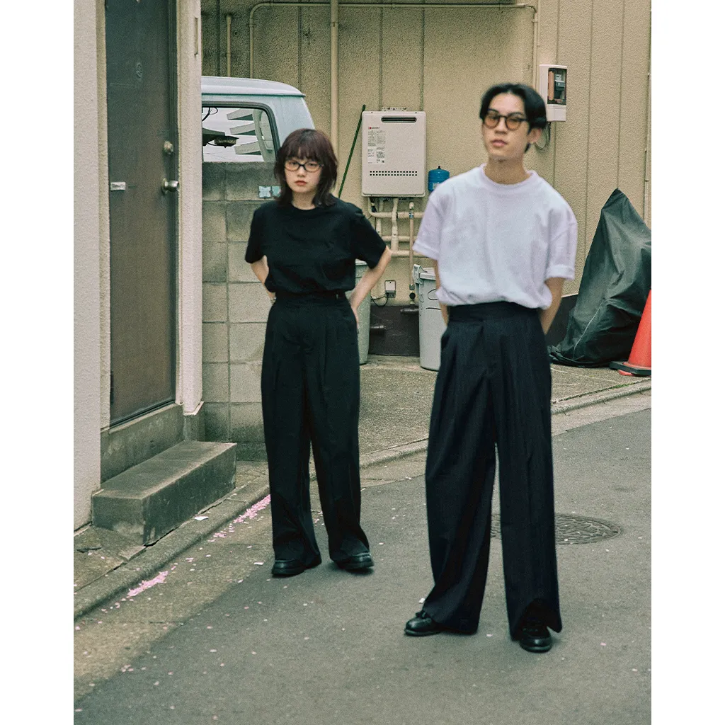 ピンタックグルカパンツ