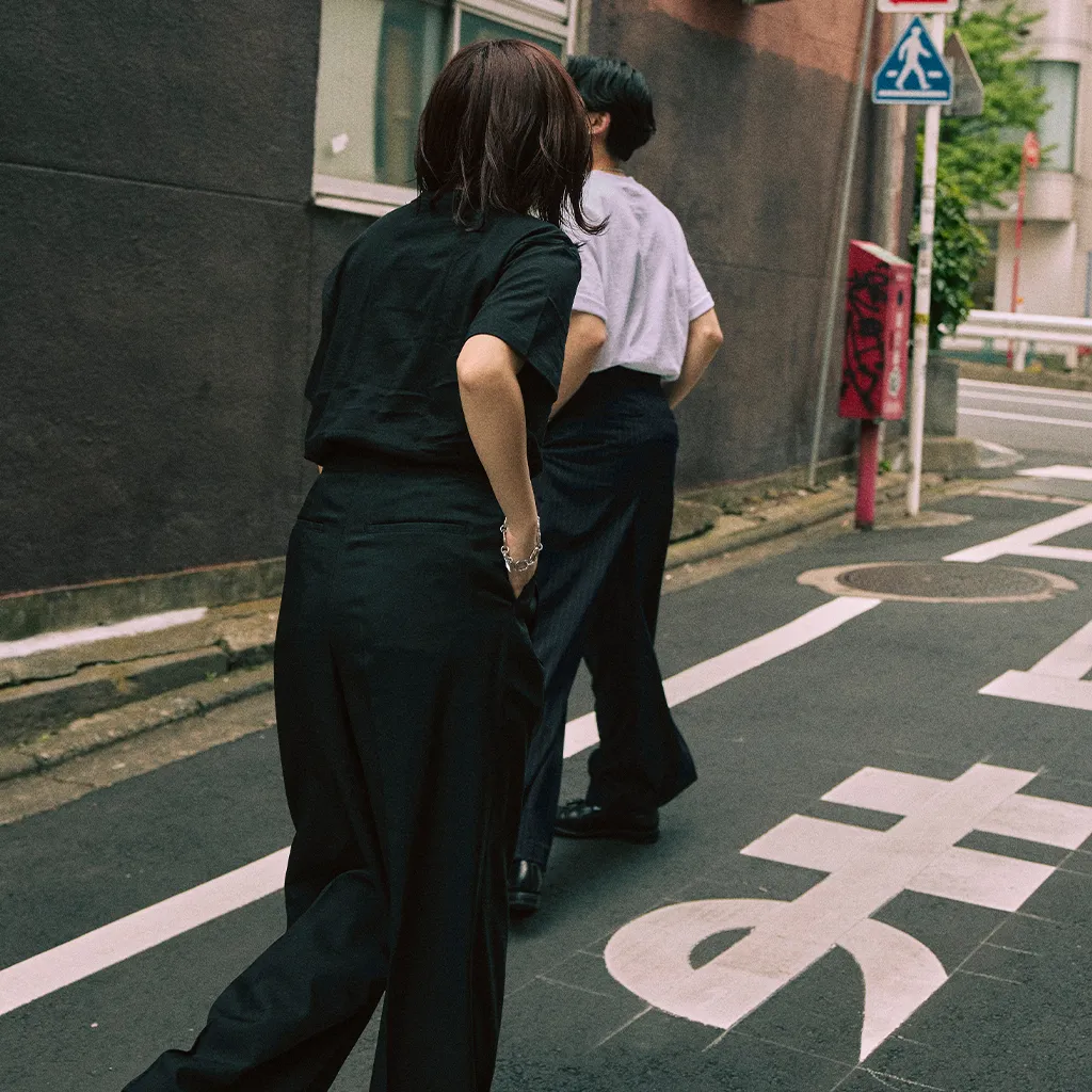 ピンタックグルカパンツ