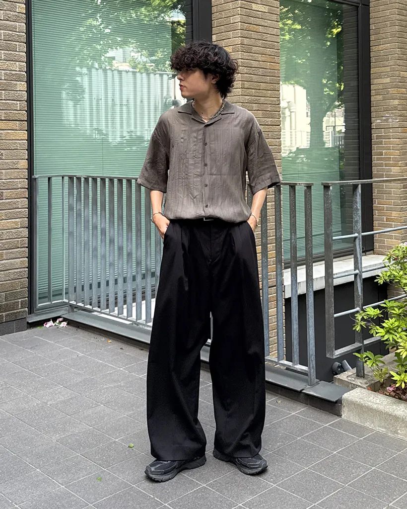 スリータックワイドスラックス