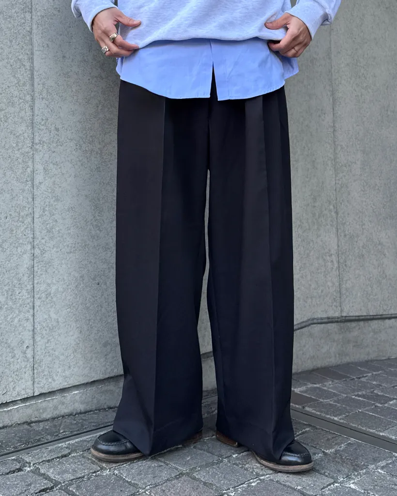 スリータックワイドスラックス