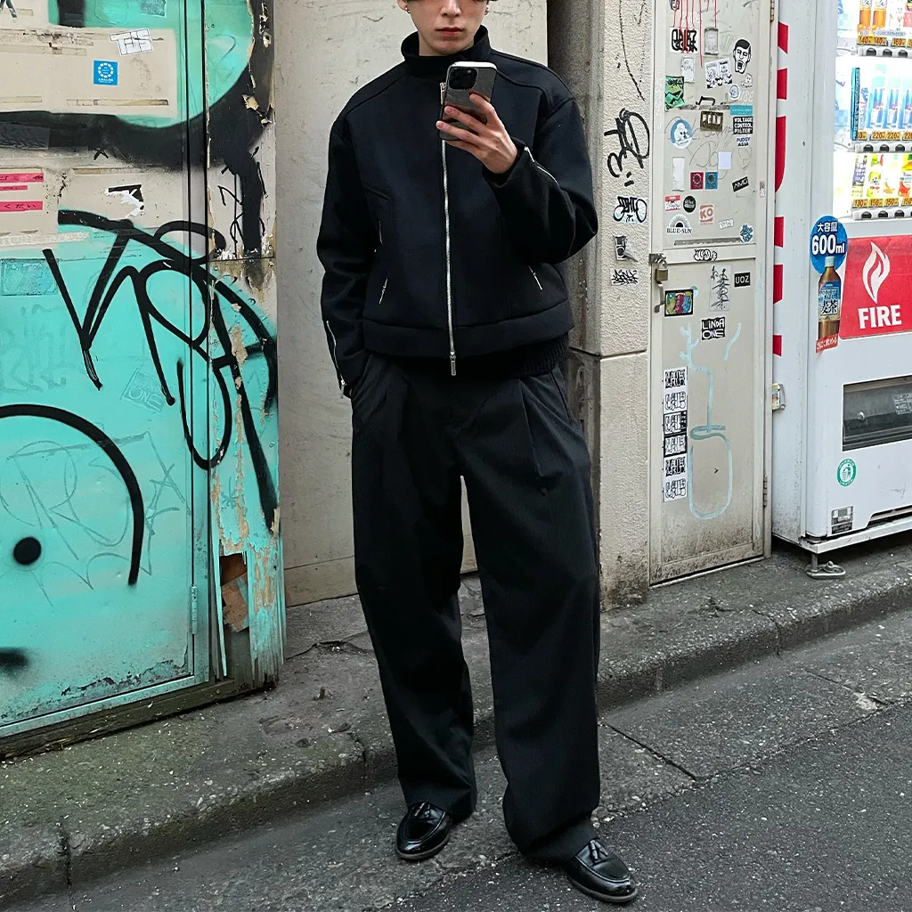 ストライプスラックス
