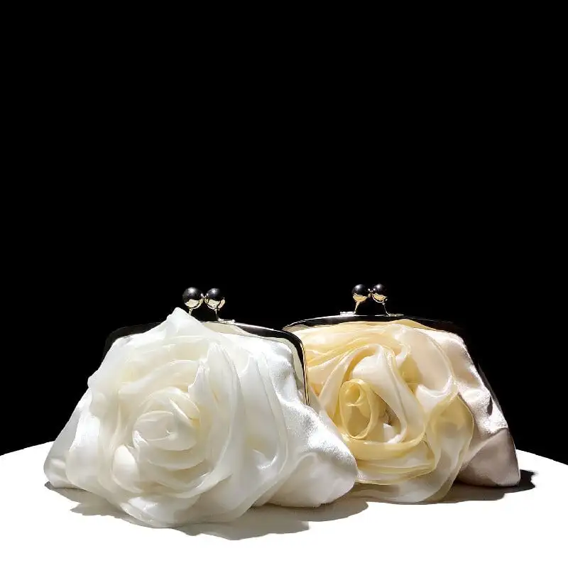 バッグ パーティーバック 4色展開 花の形 結婚式バッグ チェーンバッグ 手持ちバッグ デート
