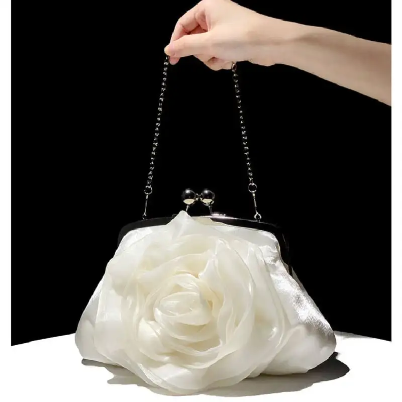 バッグ パーティーバック 4色展開 花の形 結婚式バッグ チェーンバッグ 手持ちバッグ デート