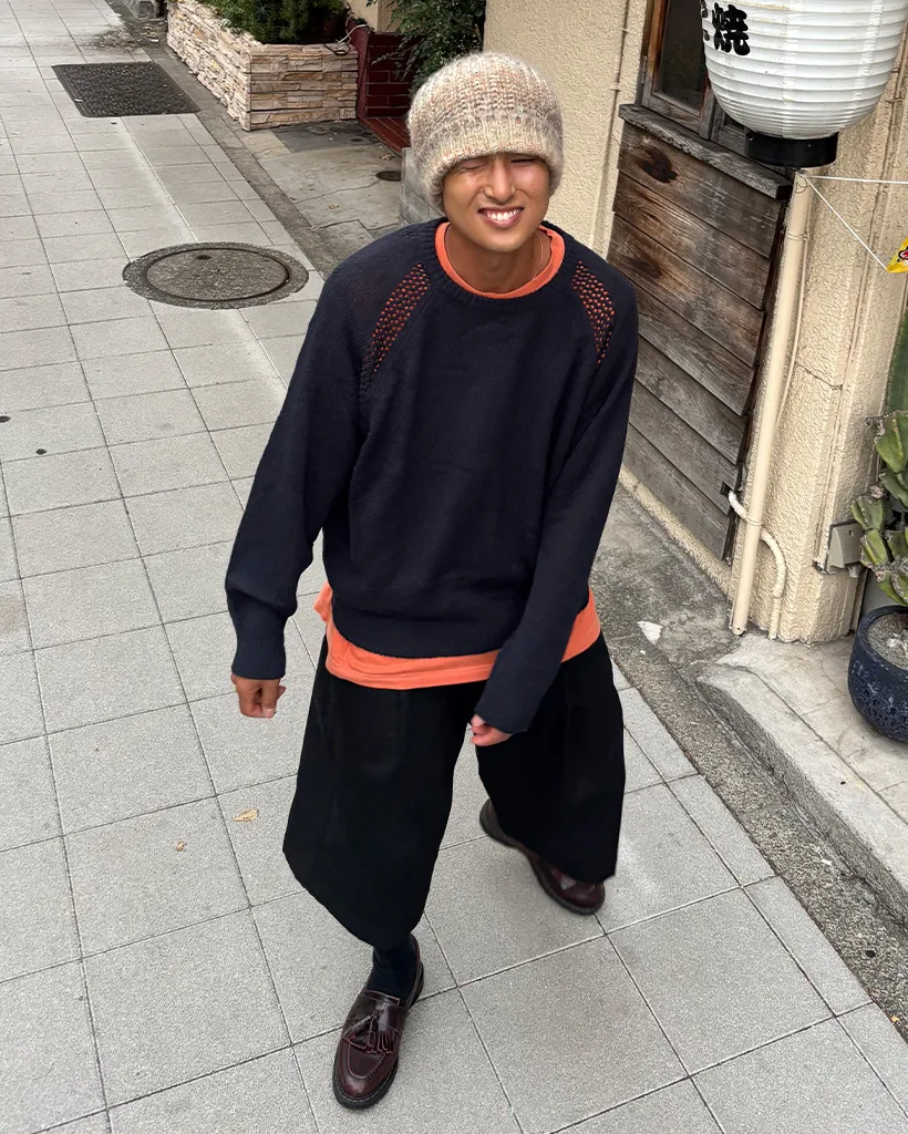 ルーズフィット ラグランニット