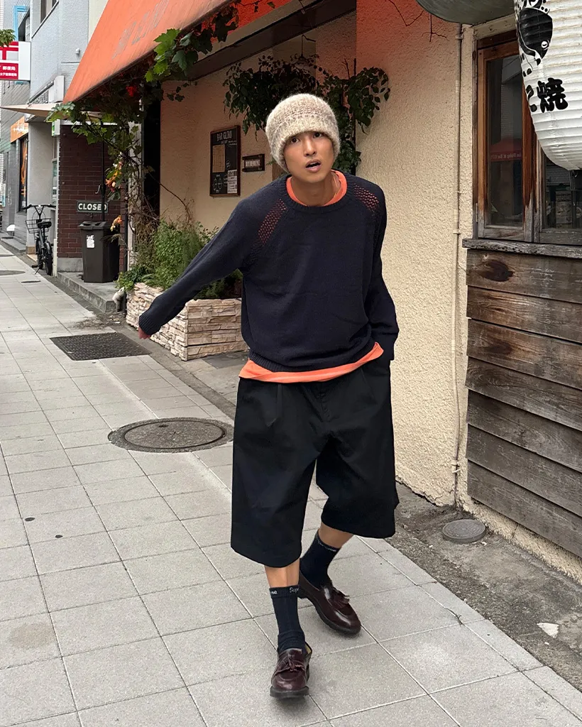 ルーズフィット ラグランニット