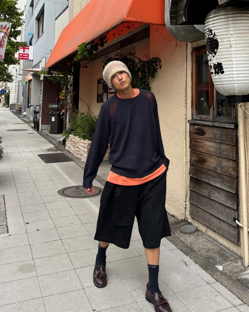 ルーズフィット ラグランニット