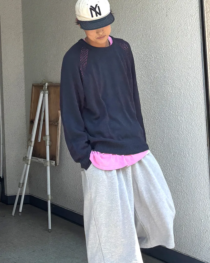 ルーズフィット ラグランニット