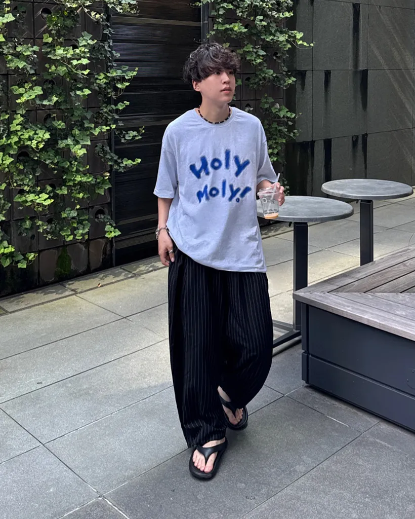 Holy Moly ハーフＴシャツ