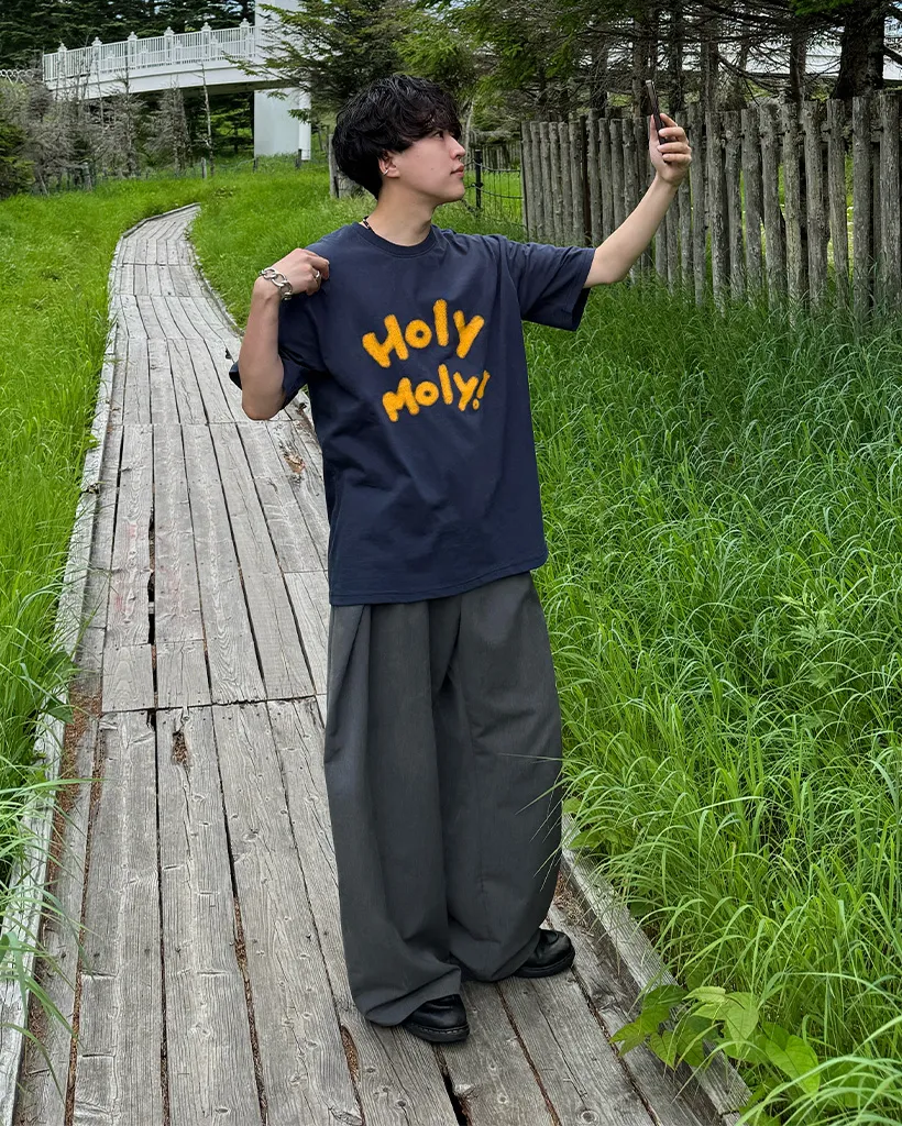 Holy Moly ハーフＴシャツ