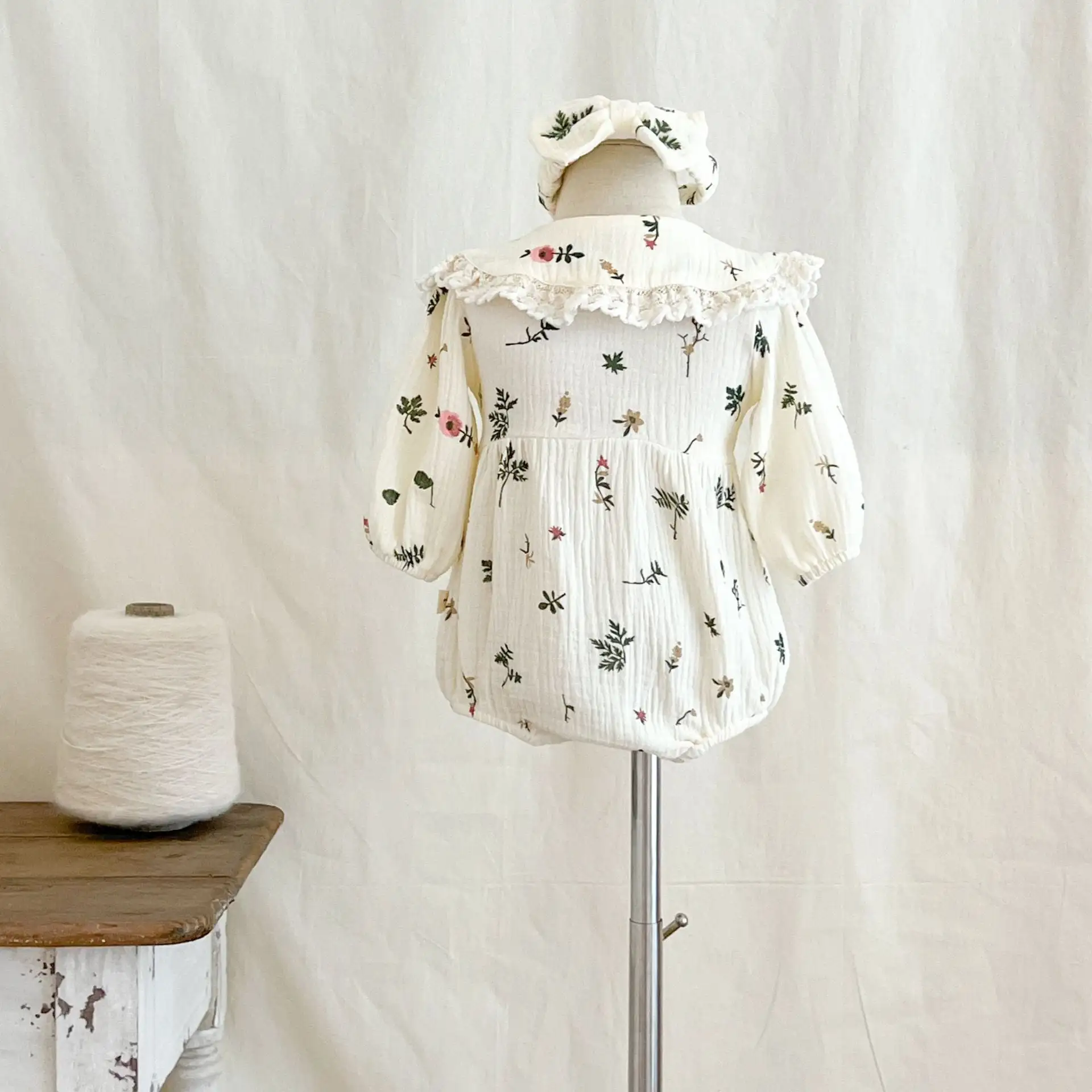 【66-90cm】プリンセス小花ロンパース