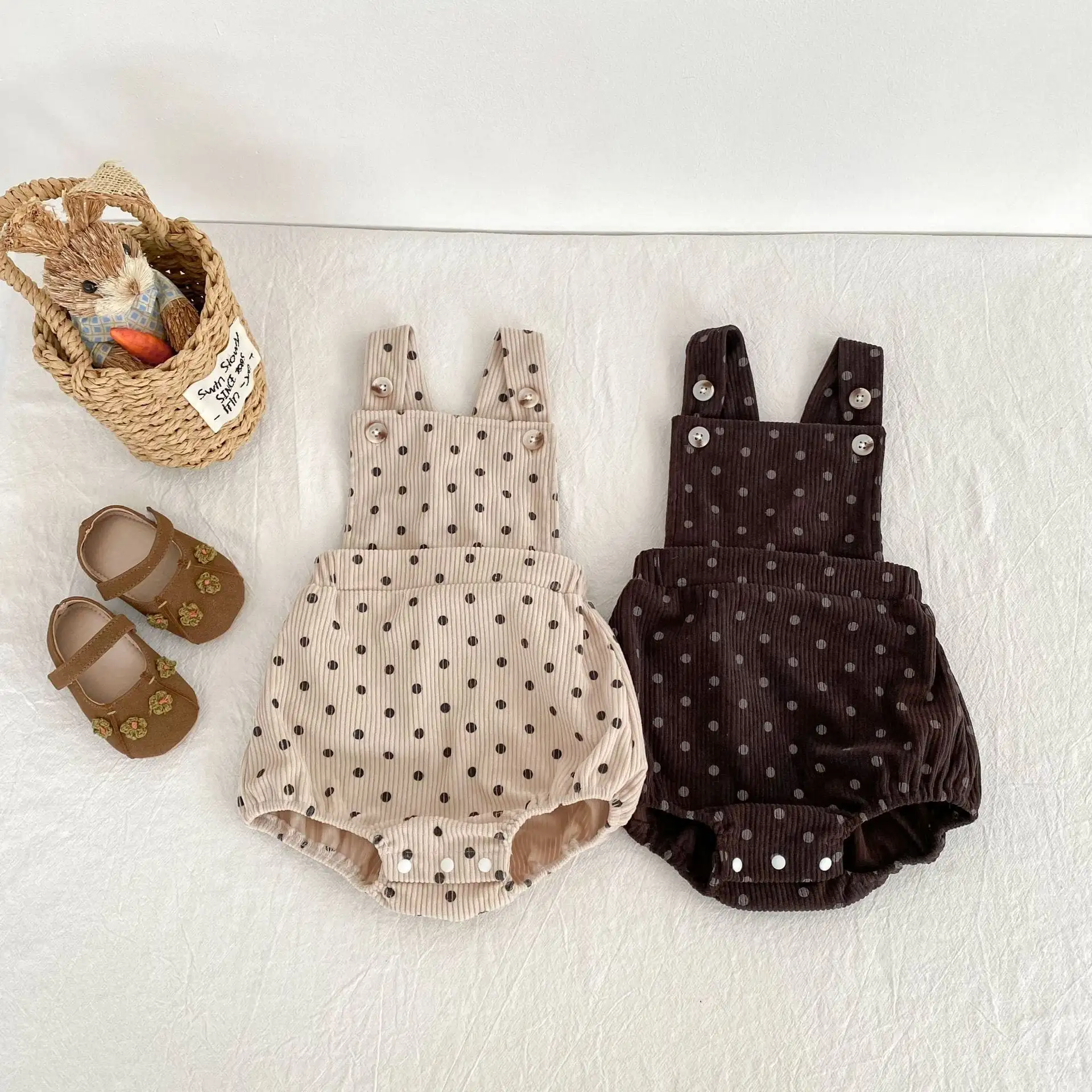 【66-90cm】秋新作 可愛いドットサロペロンパース