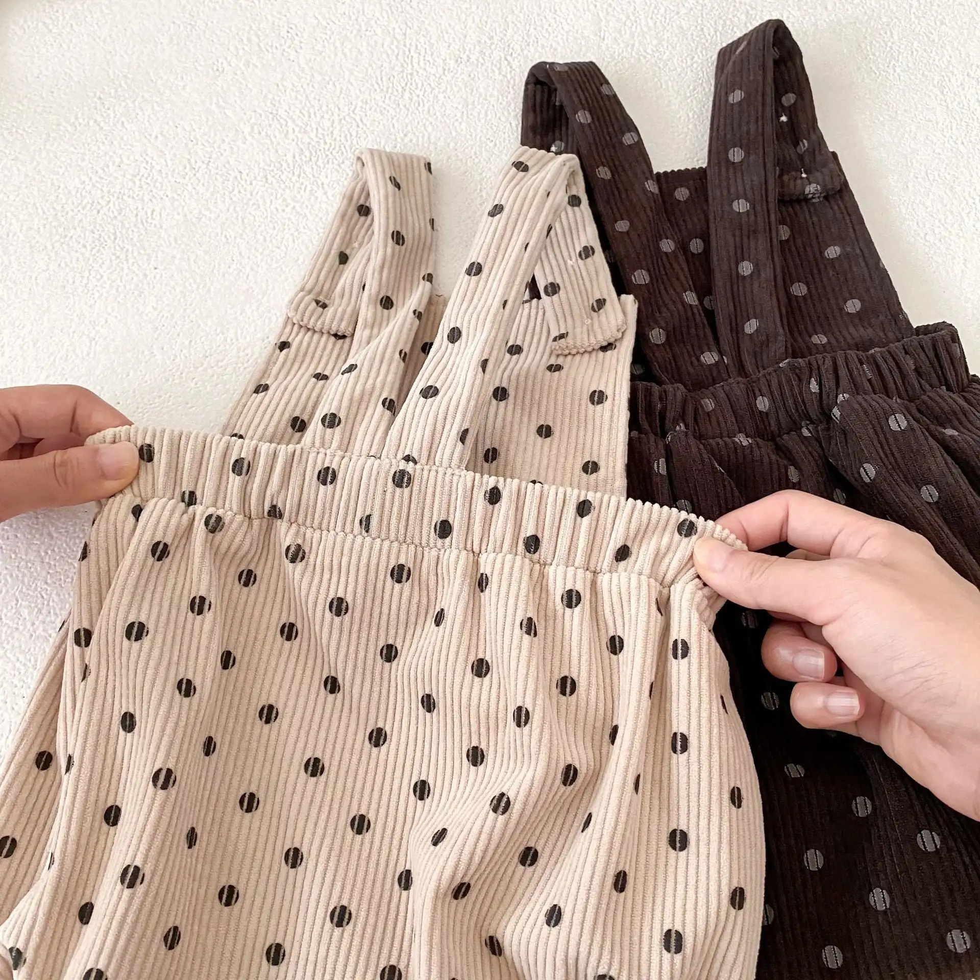 【66-90cm】秋新作 可愛いドットサロペロンパース