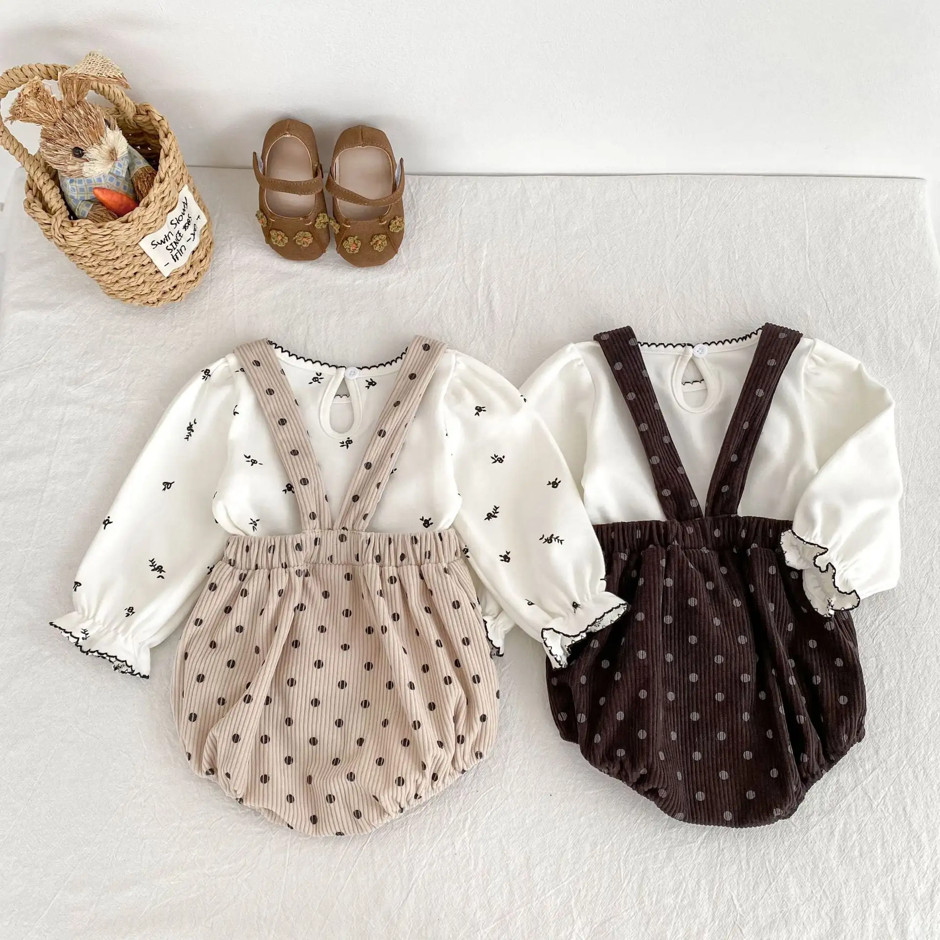 【66-90cm】秋新作 可愛いドットサロペロンパース