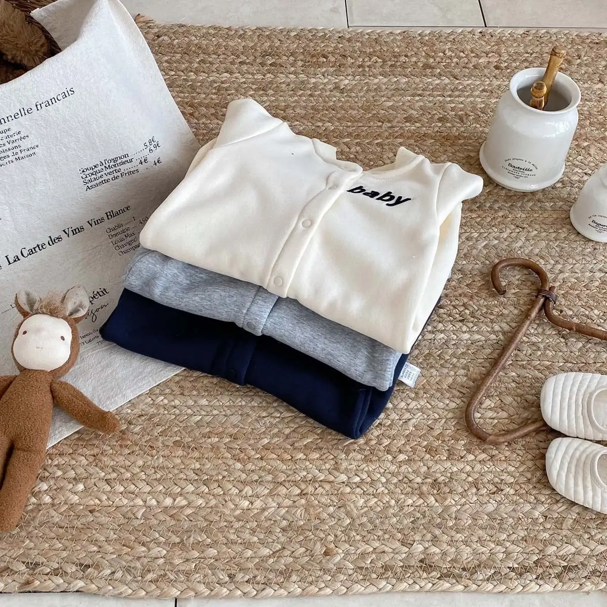 【66-90cm】暖かいベビー刺繡ロンパース