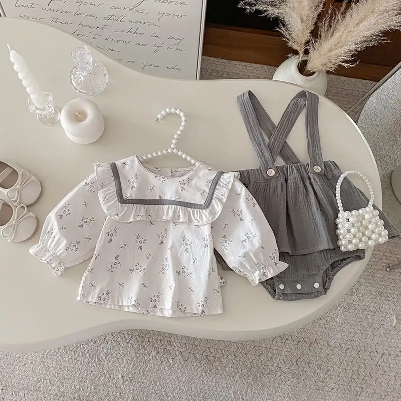 【66-90cm】可愛いグレーサロペット＆ブラウス