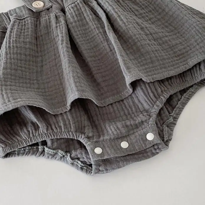 【66-90cm】可愛いグレーサロペット＆ブラウス