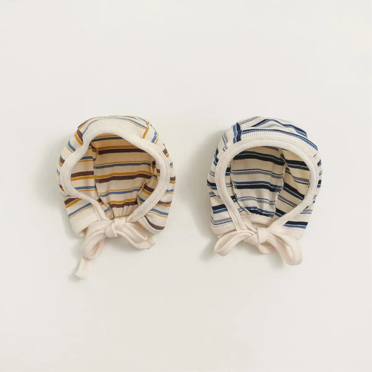 【66-90cm】カラーバリボーダーロンパース