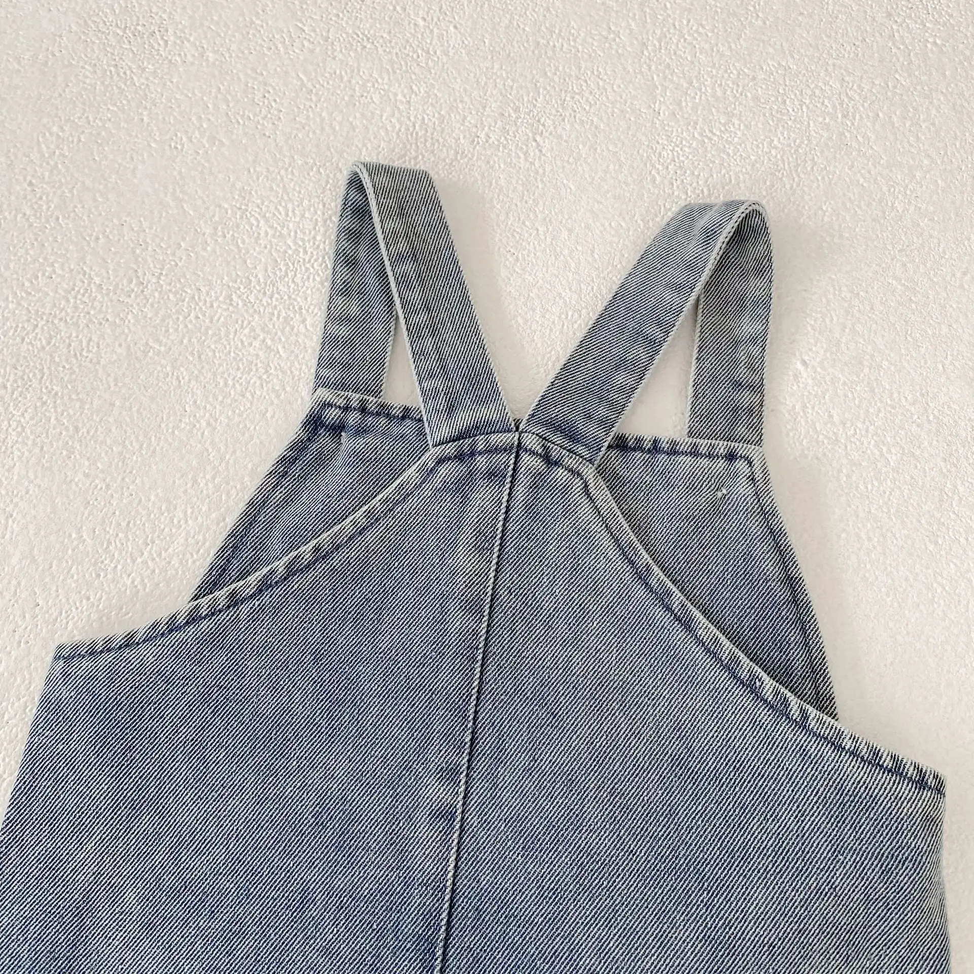 【73-110cm】ポケット付きデニムサロペット