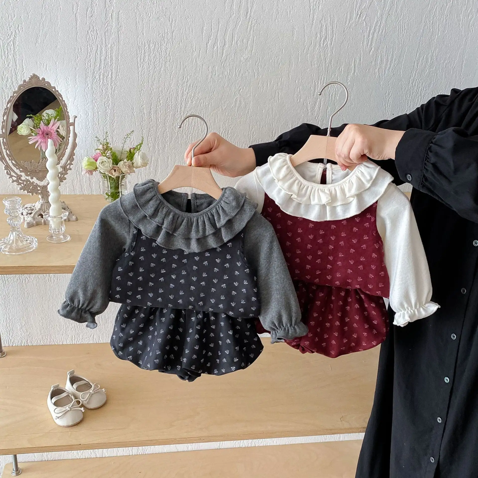 【66-100cm】3点セット可愛い総柄セットアップ