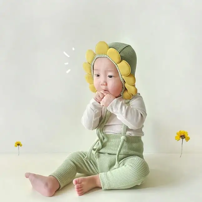 【66-90cm】可愛いフラワーリブサロペット