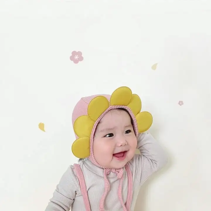 【66-90cm】可愛いフラワーリブサロペット