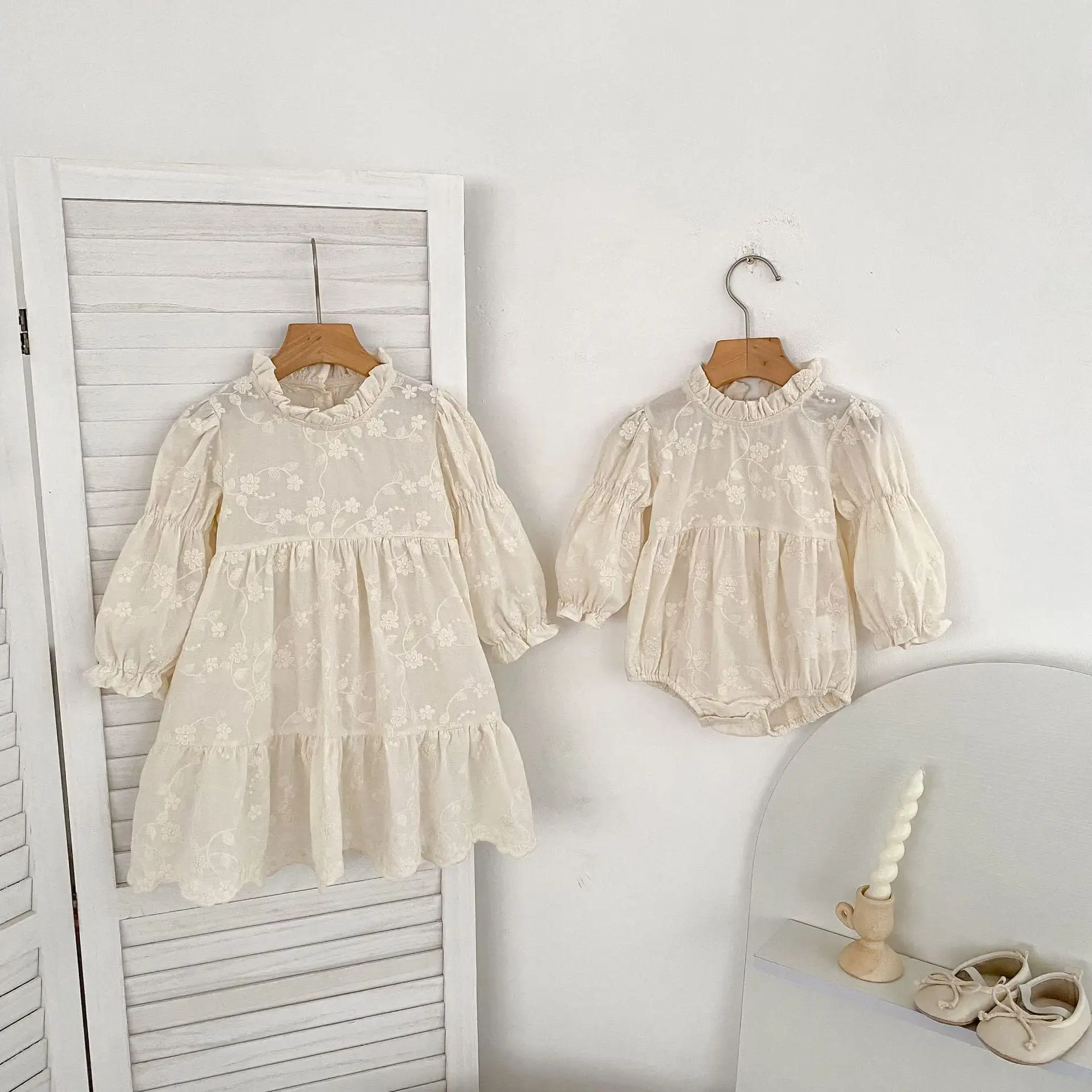 【66-130cm】姉妹服フラワー刺繡プリンセスロンパース/ワンピース