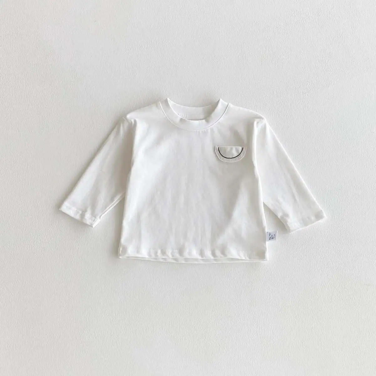 【73-100cm】パステルカラーポケット付きＴシャツ