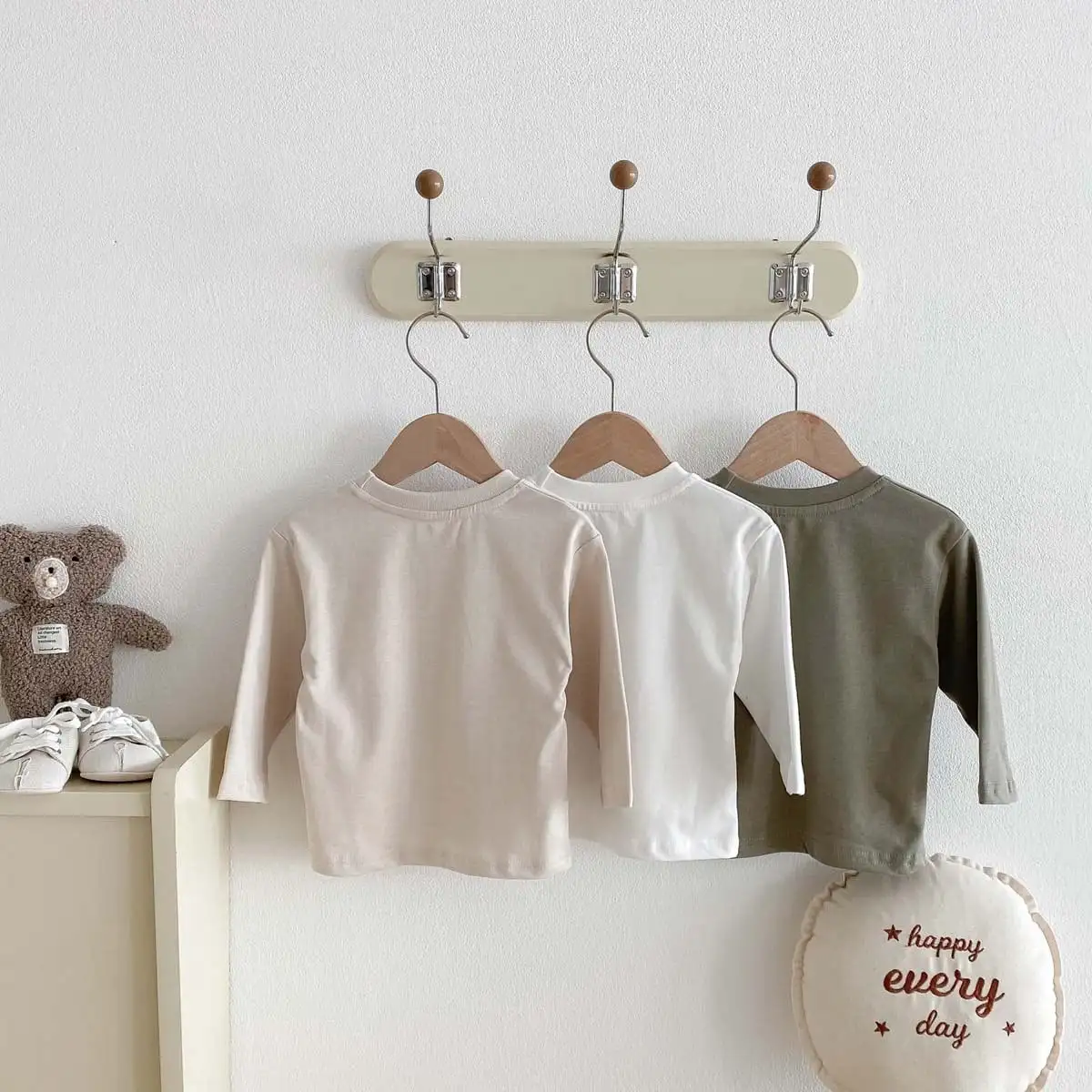 【73-100cm】パステルカラーポケット付きＴシャツ