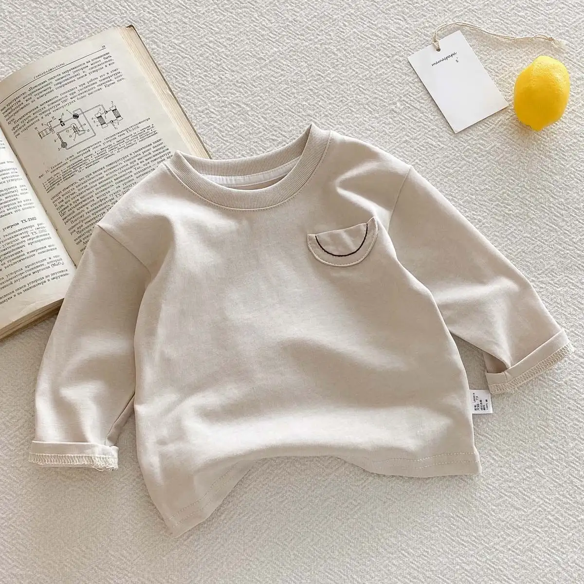 【73-100cm】パステルカラーポケット付きＴシャツ