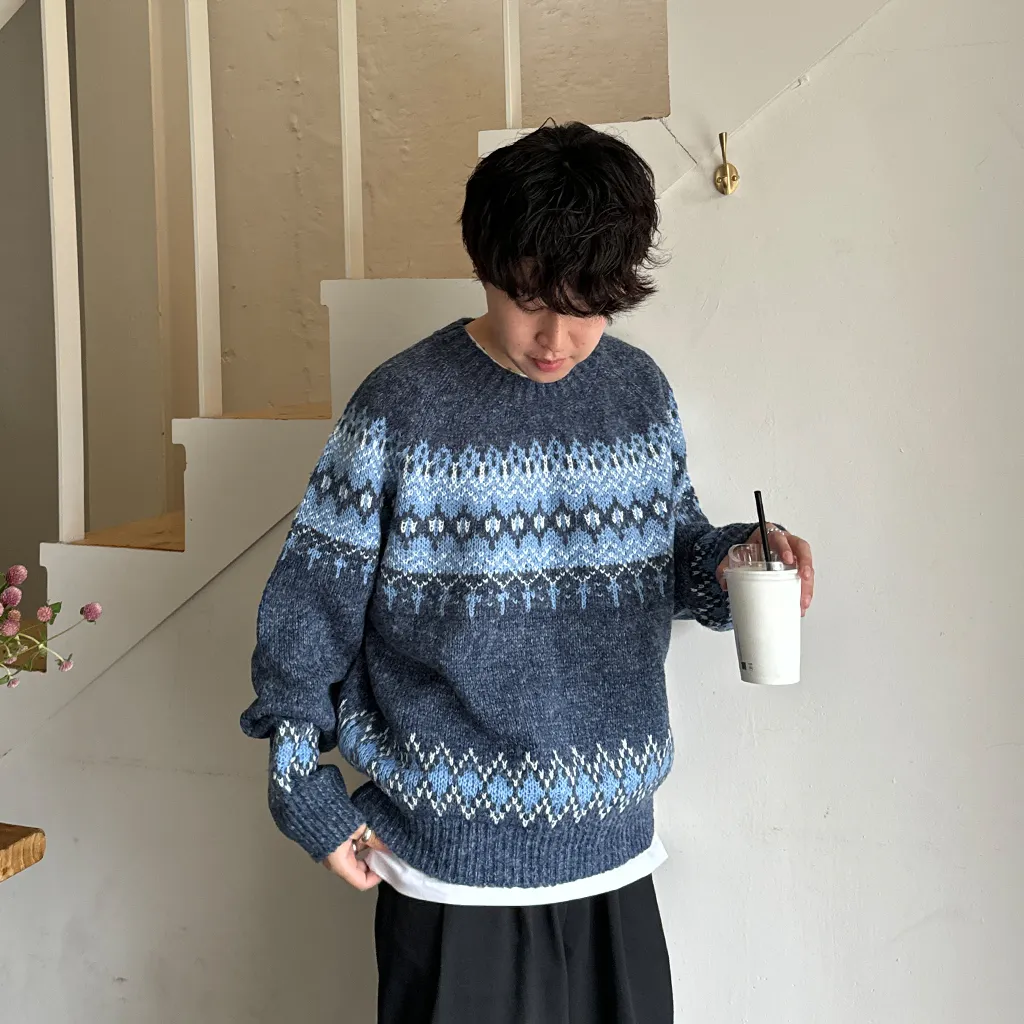 秋再入荷ノルディックラウンドニット